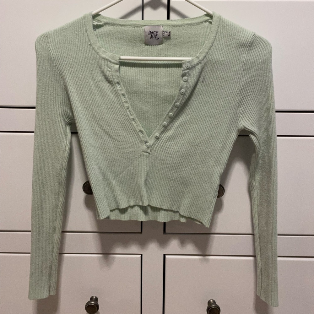 princess polly light green button down crop top